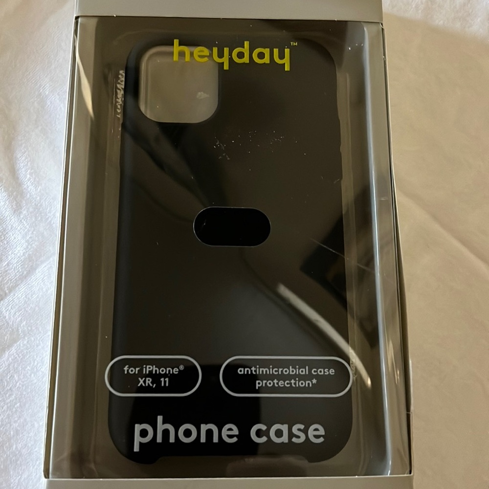 Heyday iPhone 11, XR soft touch black cell phone case.